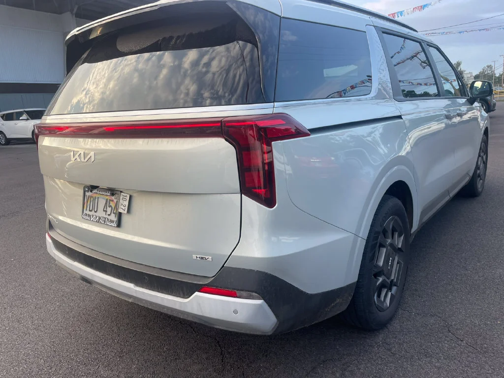 Used 2026 White Kia EX image 6