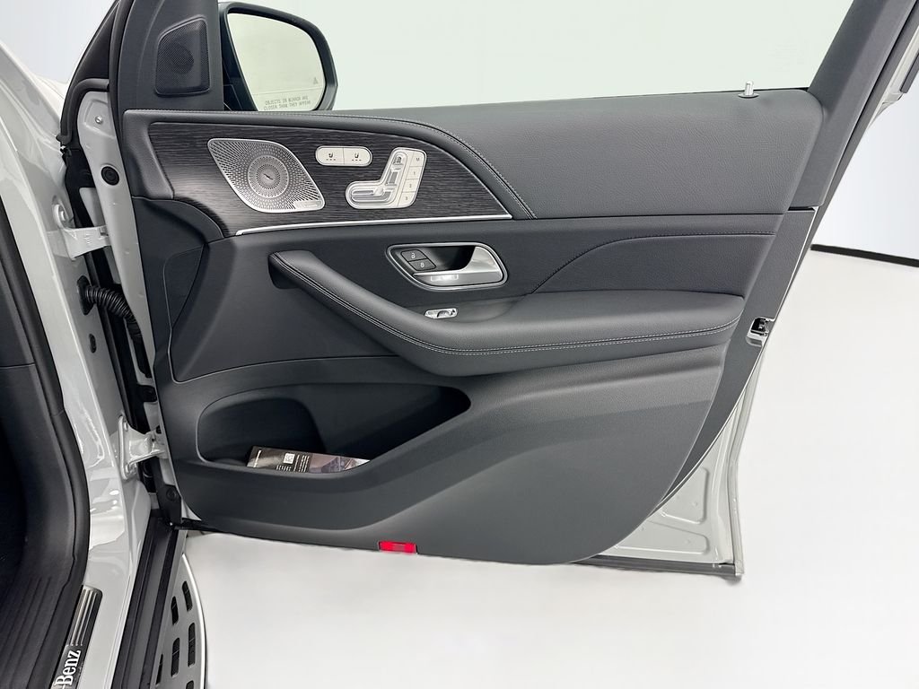 New 2026 MANUFAKTUR Alpine Grey Mercedes-Benz GLE 450 image 24