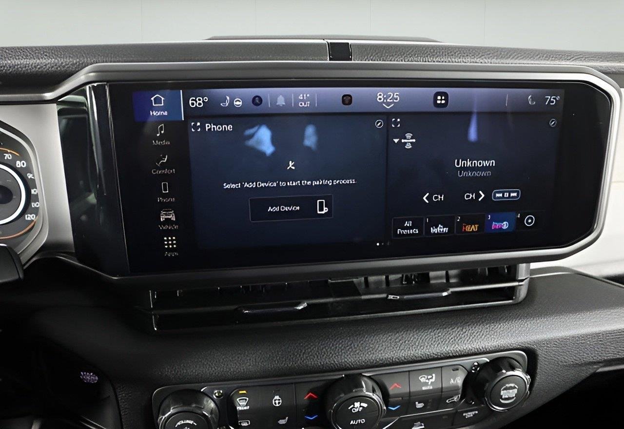 2026 Jeep Wrangler 4-Door Willys - Photo 14