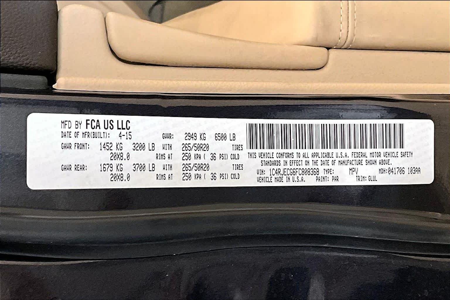 Used 2015 Maximum Steel Metallic Clearcoat Jeep Overland image 30
