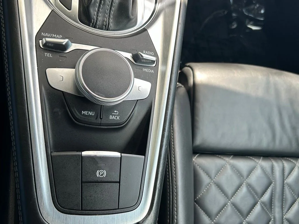 Used 2019 Gray Audi 2.0T image 23