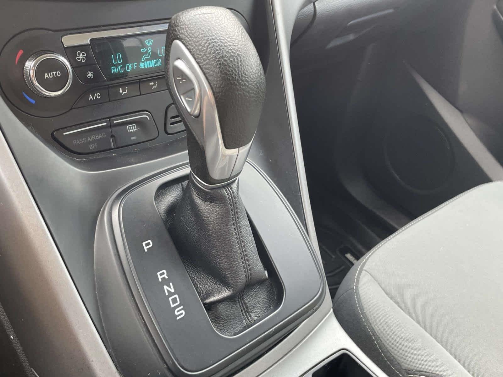 Used 2014 Sunset Metallic Ford SE image 26