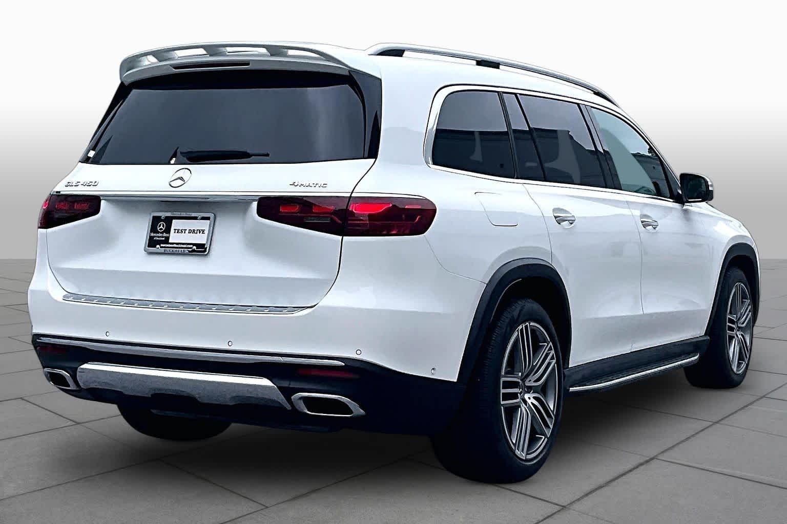 Used 2026 Polar White Mercedes-Benz GLS 450 image 13
