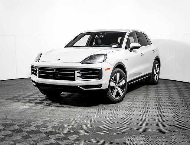 2024 Porsche Cayenne E-Hybrid