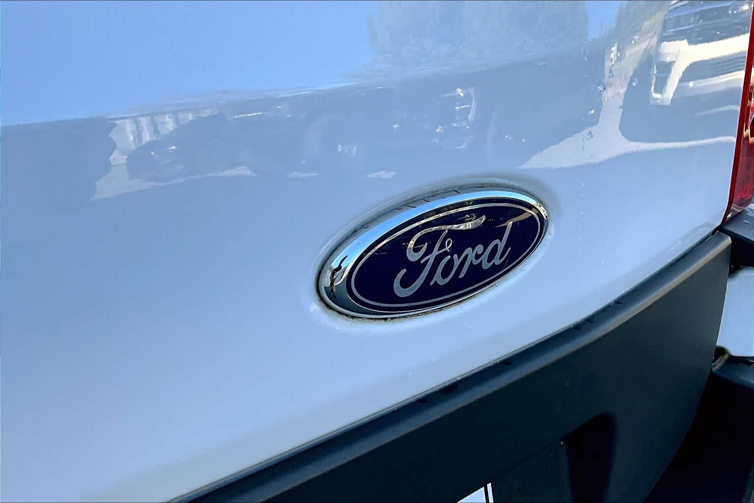 Used 2023 Oxford White Ford  image 27