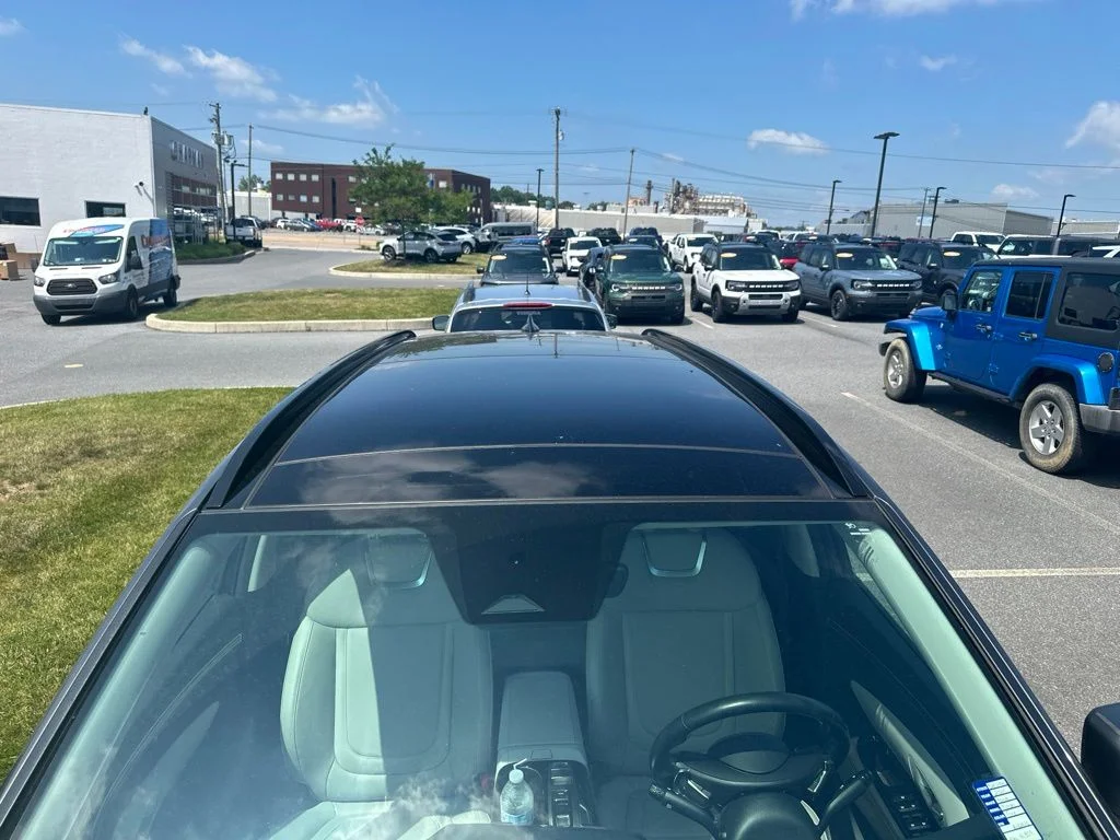 Used 2024 Amazon Gray Hyundai Limited image 10