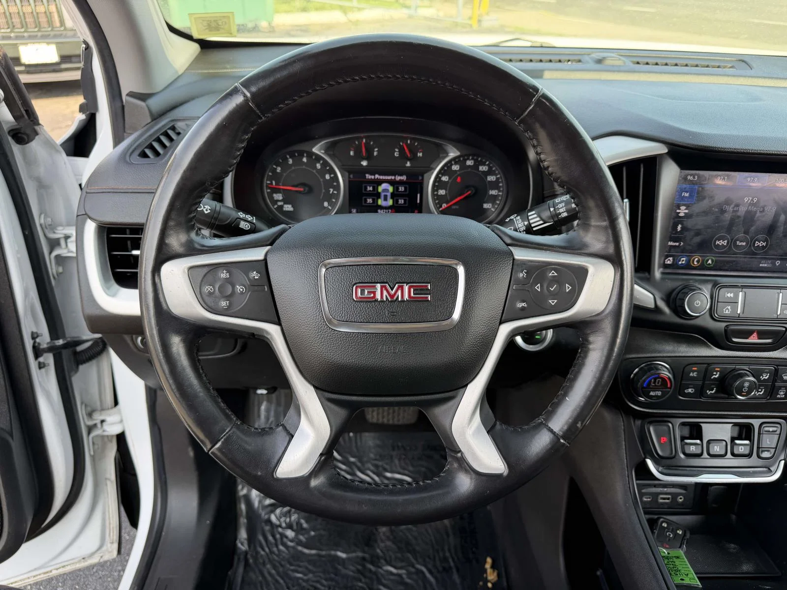 2020 GMC Terrain SLE - Photo 18