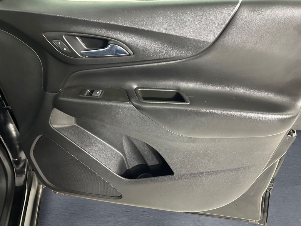 Used 2022 Black Chevrolet LT image 15