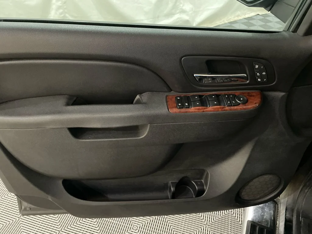 Used 2012 CARBON BLACK METALLIC GMC SLT image 10