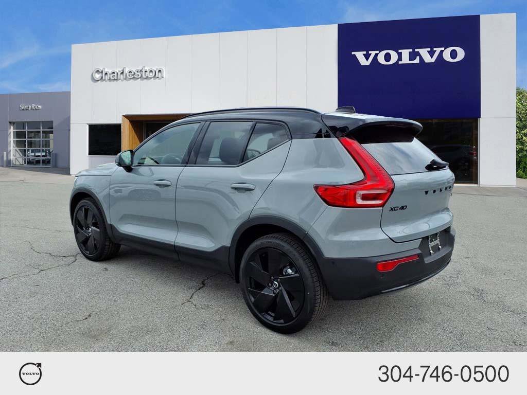New 2026 Vapour Grey Volvo Ultra Black Edition image 5