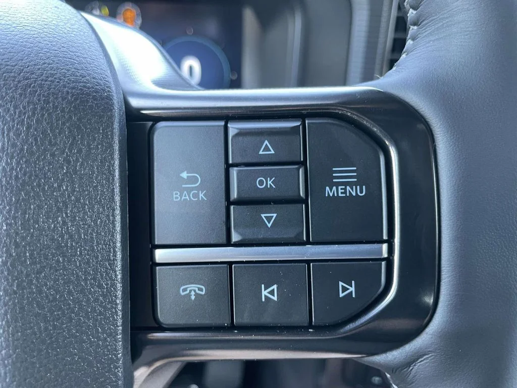New 2026 Agate Black Metallic Ford Platinum® image 23