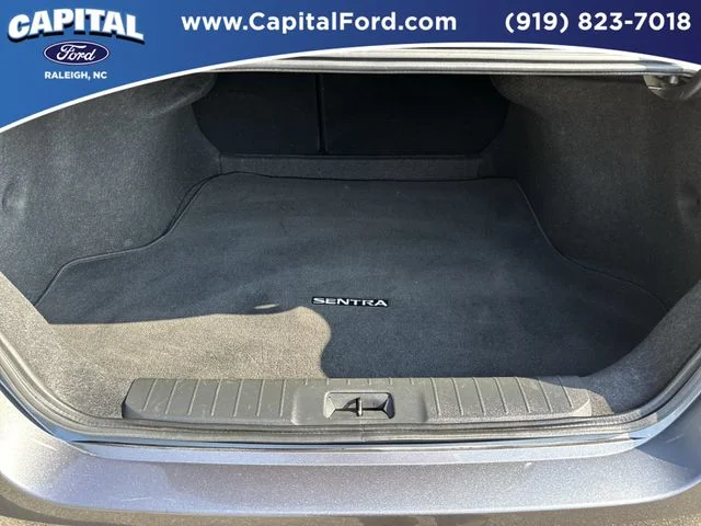 Used 2025 Gray Nissan SV image 16
