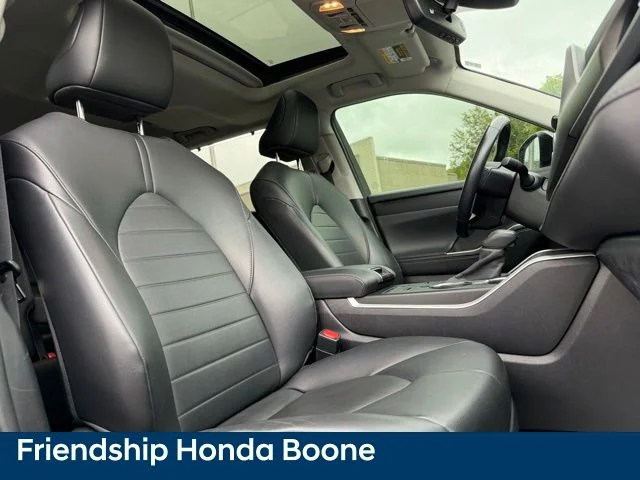 Used 2020 Silver Toyota XLE image 53
