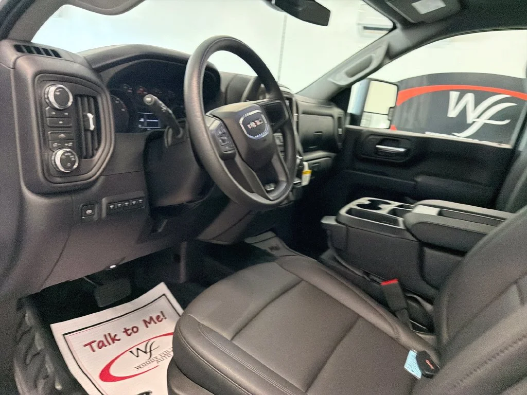 New 2026 Summit White GMC Pro image 11