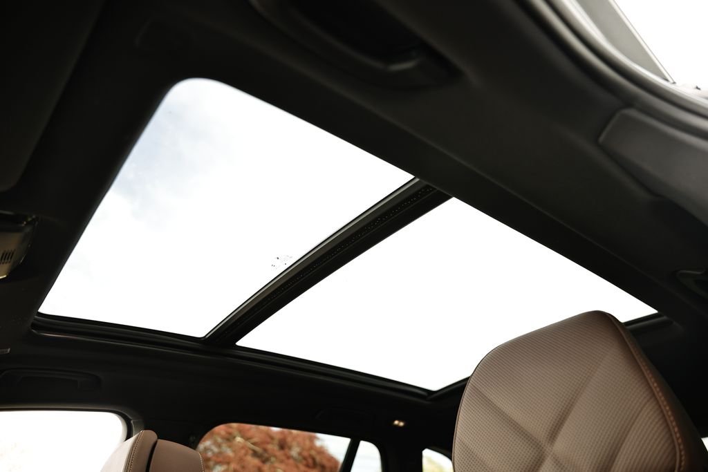 New 2026 Skyscraper Grey Metallic BMW xDrive40i image 19