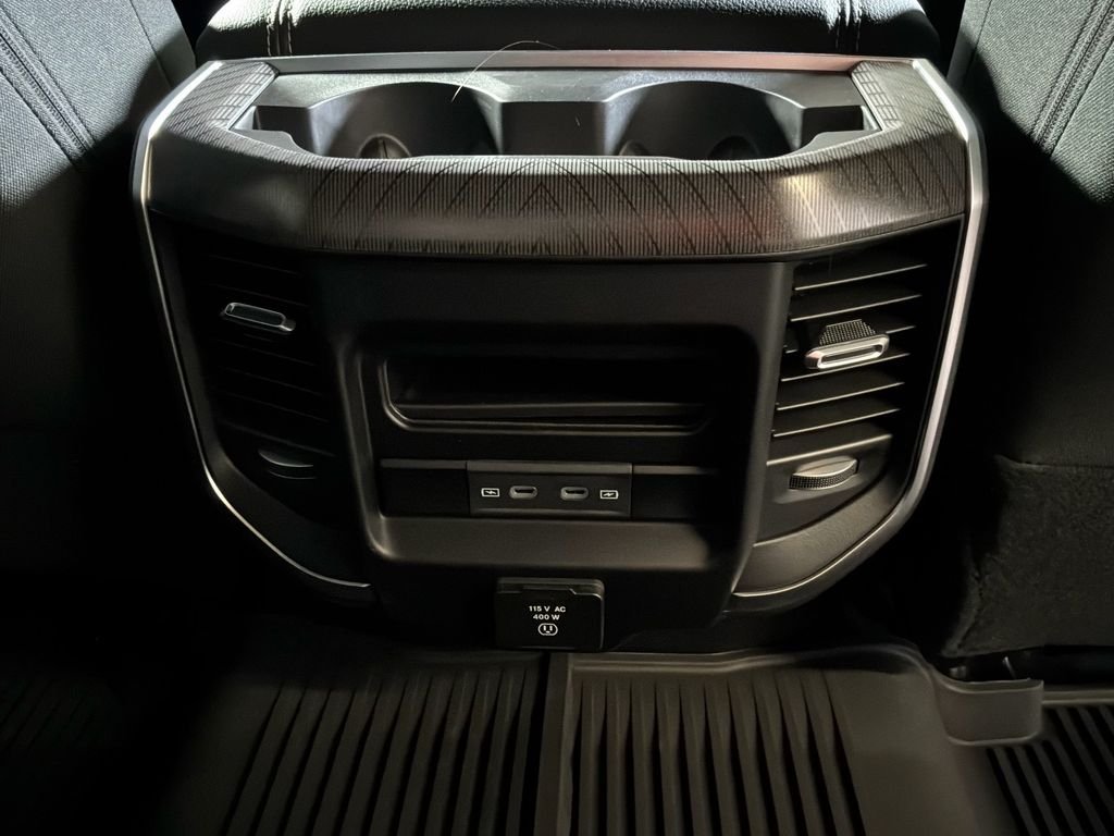 New 2026 Granite Crystal Metallic Clear-Coat Exterior Paint RAM Laramie image 18