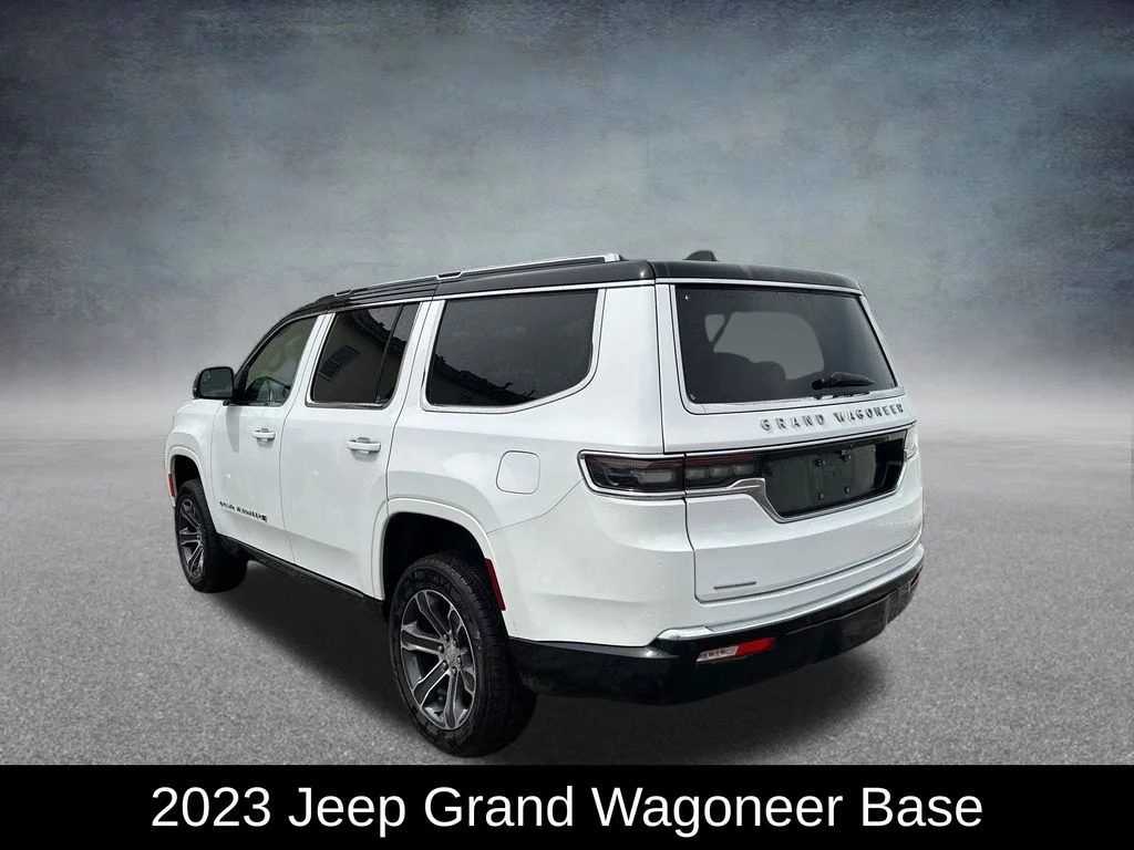 Used 2023 White Jeep Base image 3