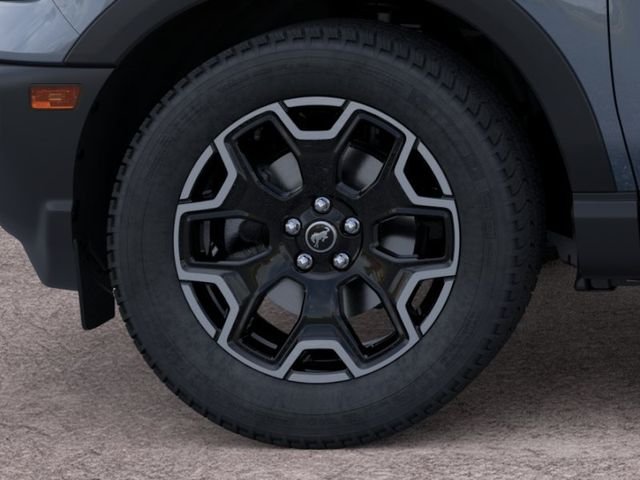 New 2026 Azure Gray Metallic Ford Outer Banks image 19