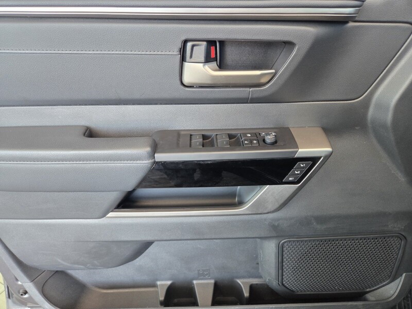 Used 2024 GRAY Toyota Limited image 23