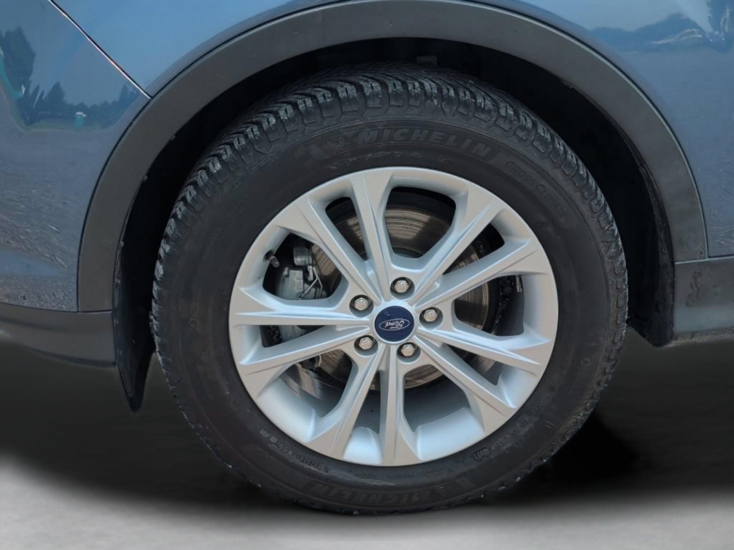 Used 2018 Blue Metallic Ford SEL image 43