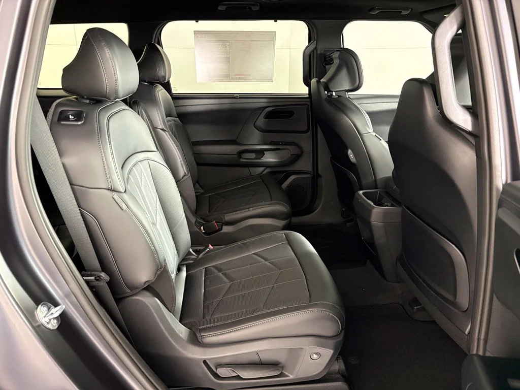 New 2027 Panthera Metal Matte Kia X-Line EX image 45