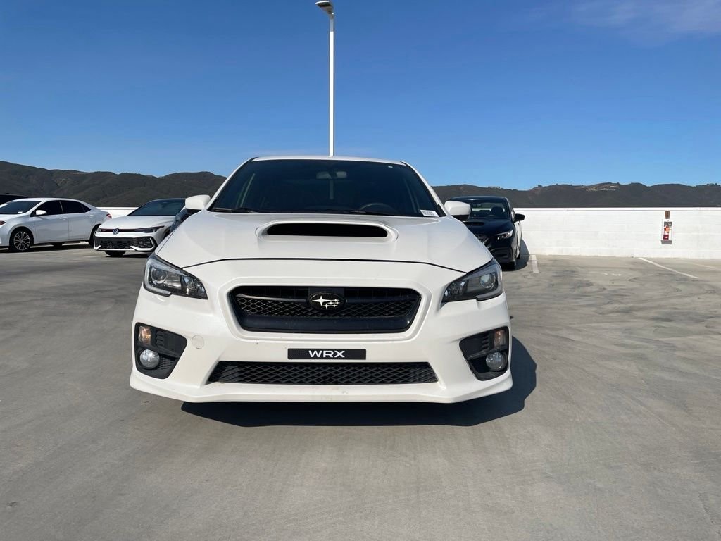 Used 2017 Crystal White Pearl Subaru Limited image 3