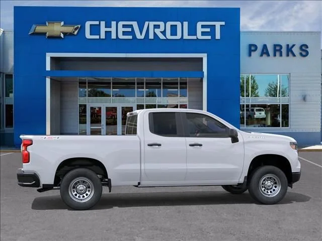 New 2026 Summit White Chevrolet WT image 5