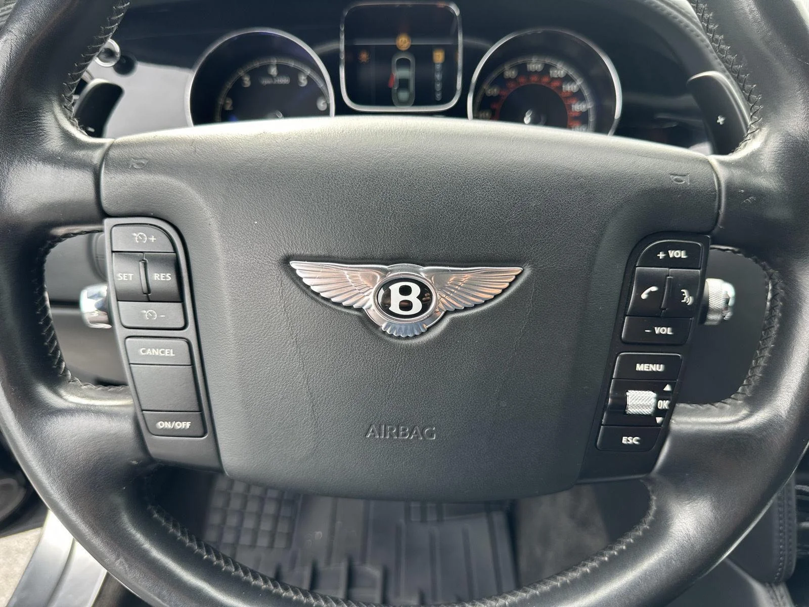 Used 2005 Beluga Bentley GT image 21