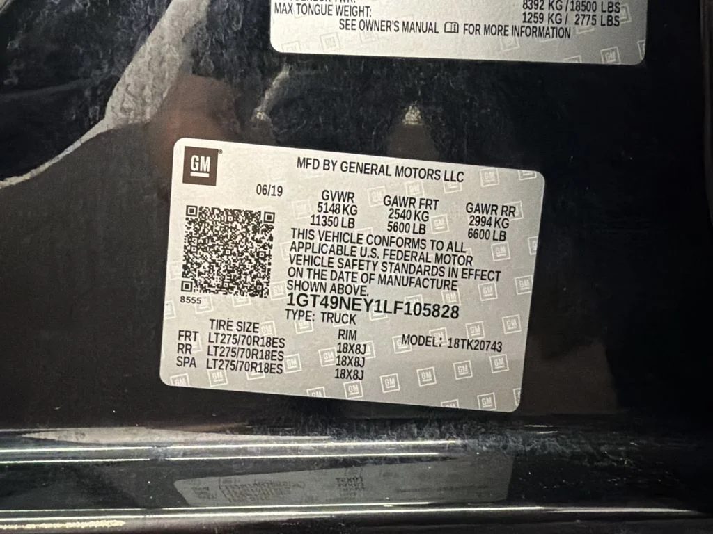 Used 2020 Onyx Black GMC SLT image 26