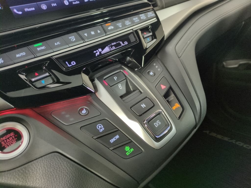 2025 Honda Odyssey Sport L - Photo 24