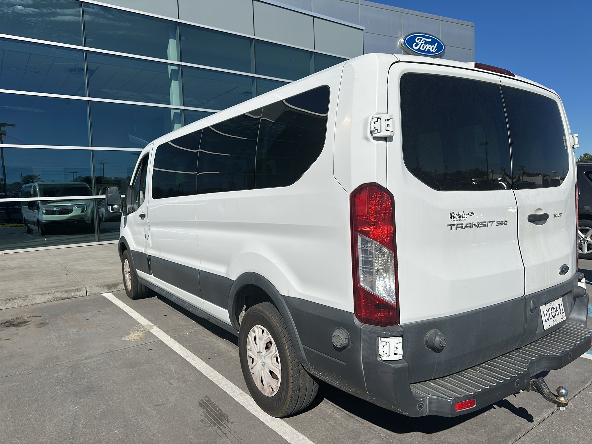 Used 2016 Oxford White Ford XLT image 4