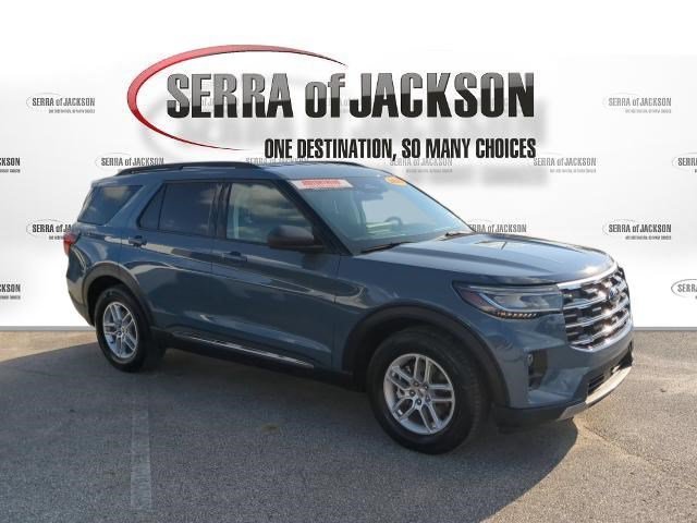 Used 2025  Ford Active image 10