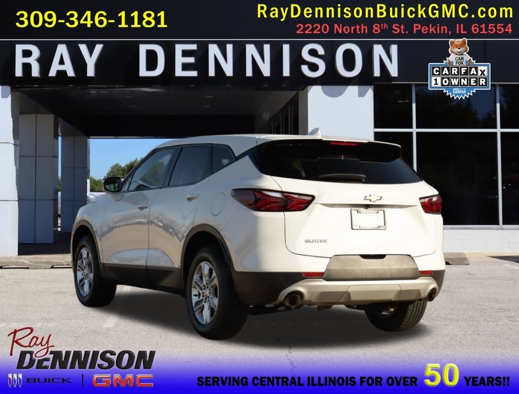 Used 2021 Summit White Chevrolet 1LT image 5