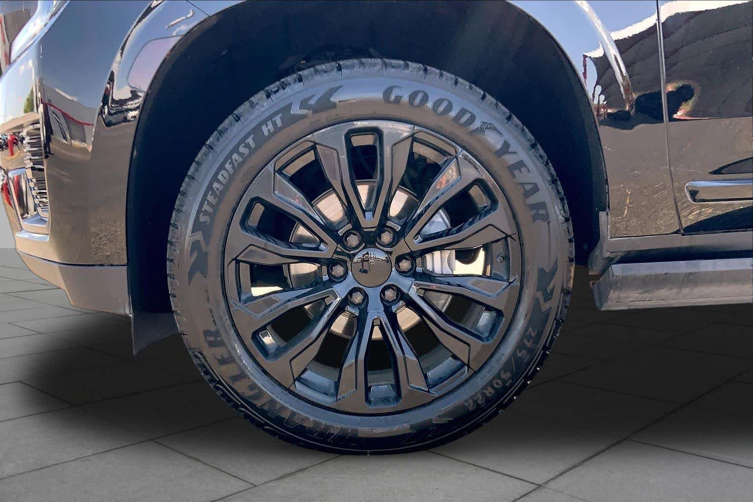 Used 2021 Onyx Black GMC Denali image 11