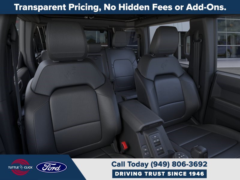 New 2025 Shadow Black Ford Badlands image 10