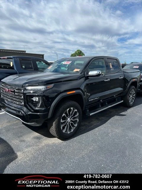 Used 2025 Black GMC Denali image 1