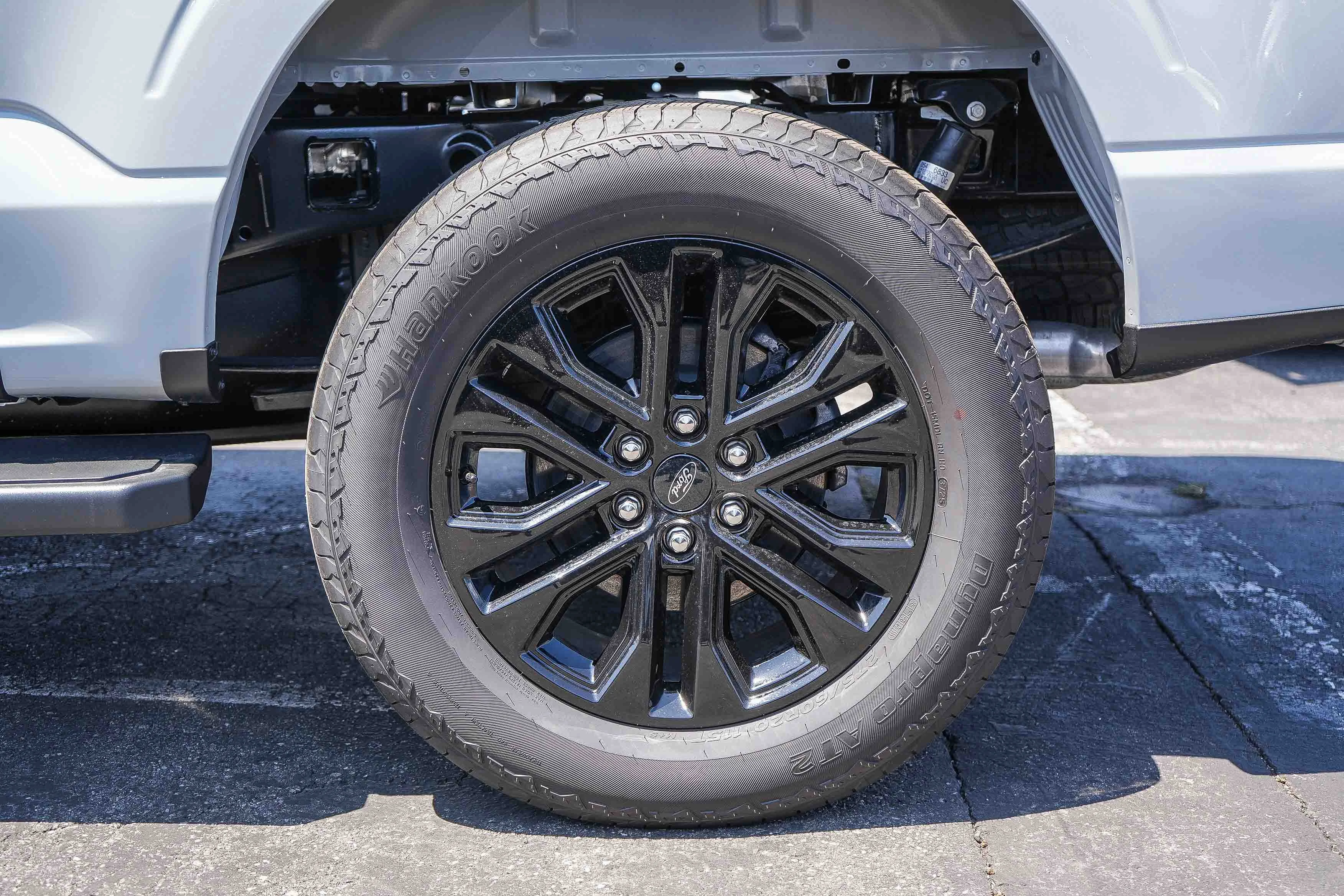 New 2026 Avalanche Ford Lariat® image 10