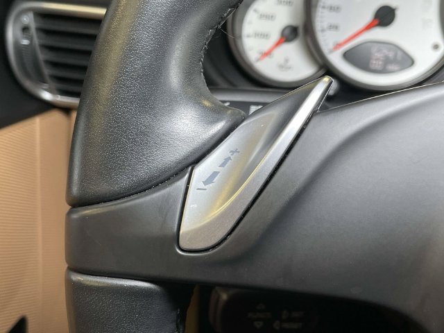 Used 2012 White Porsche Carrera S image 37