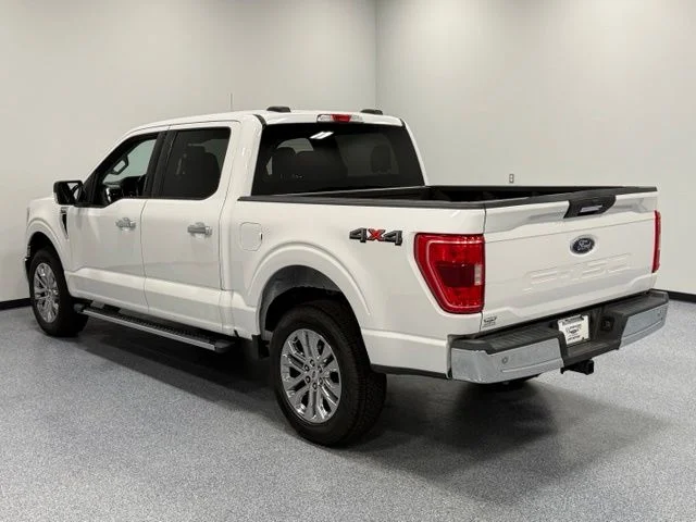 Used 2021 White Ford XLT image 7
