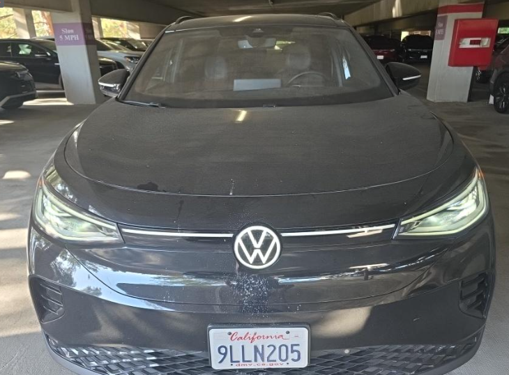 Used 2023 Black Volkswagen Pro S image 8