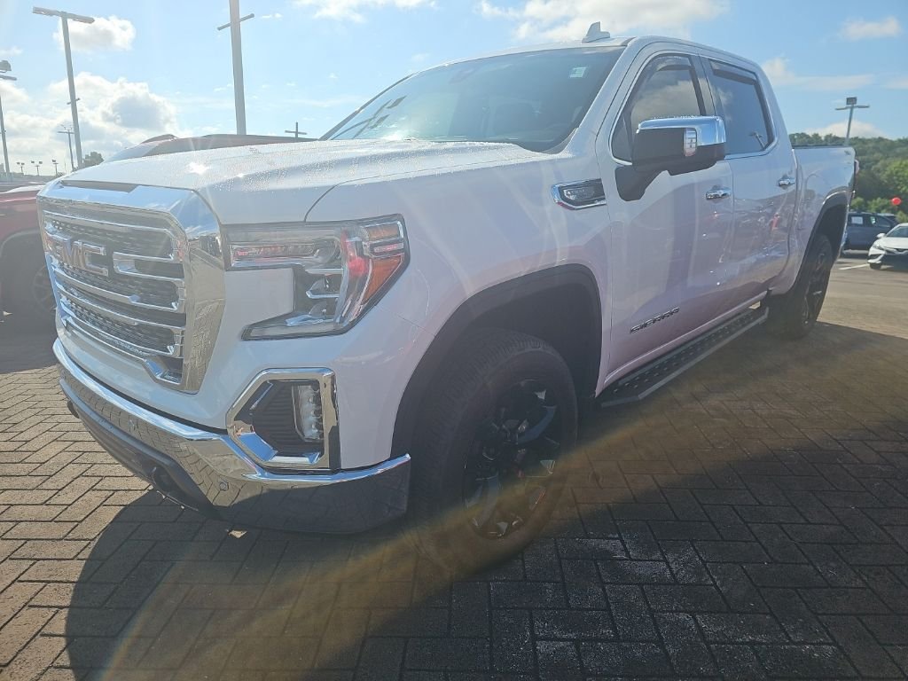 Used 2021 White GMC SLT image 1
