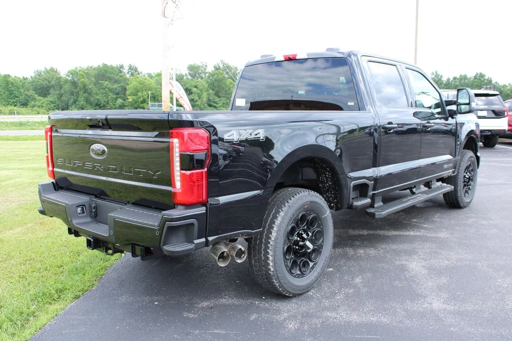 New 2026 Agate Black Metallic Ford F-250® XLT image 16