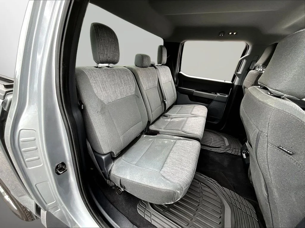 Used 2023 Silver Ford XLT image 25