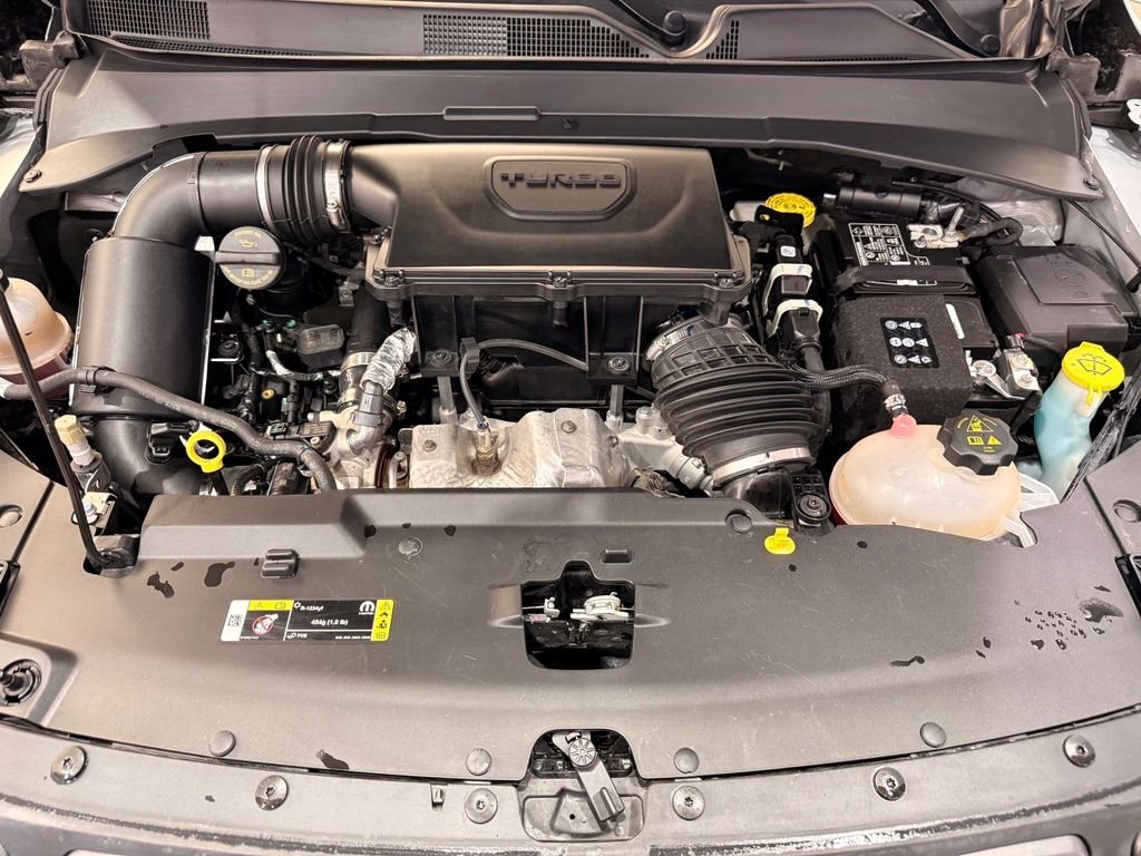 Used 2024 Silver Jeep Trailhawk image 6