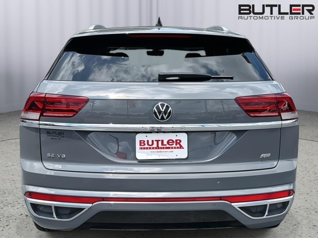 Used 2021 Pure Gray Volkswagen 3.6L V6 SE w/Technology R-Line image 5