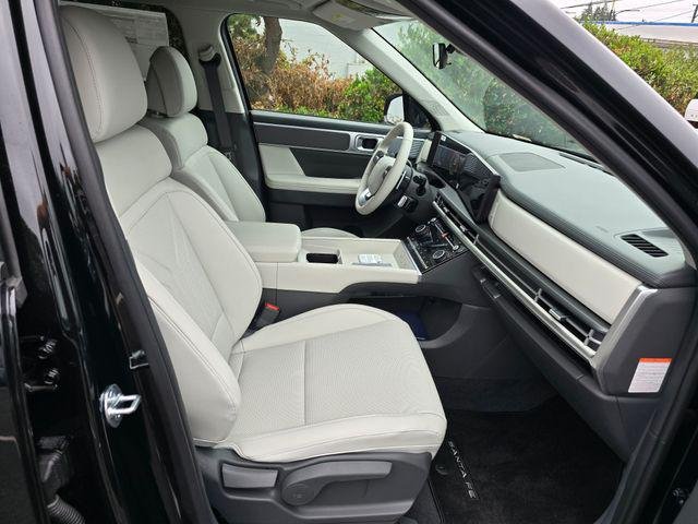 New 2026 Phantom Black Hyundai SEL image 11