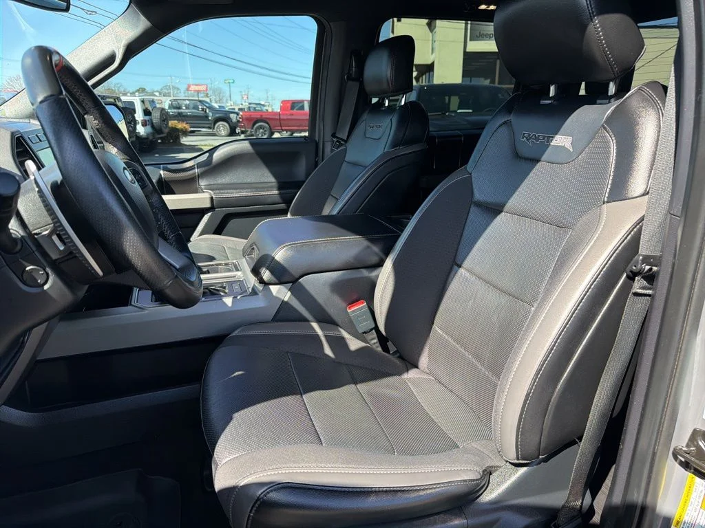 Used 2020 Gray Ford Raptor image 28