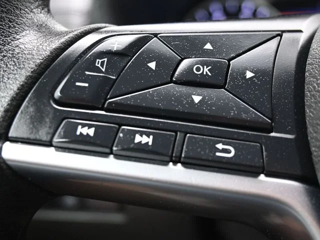 Used 2024 Blue Nissan SV image 18
