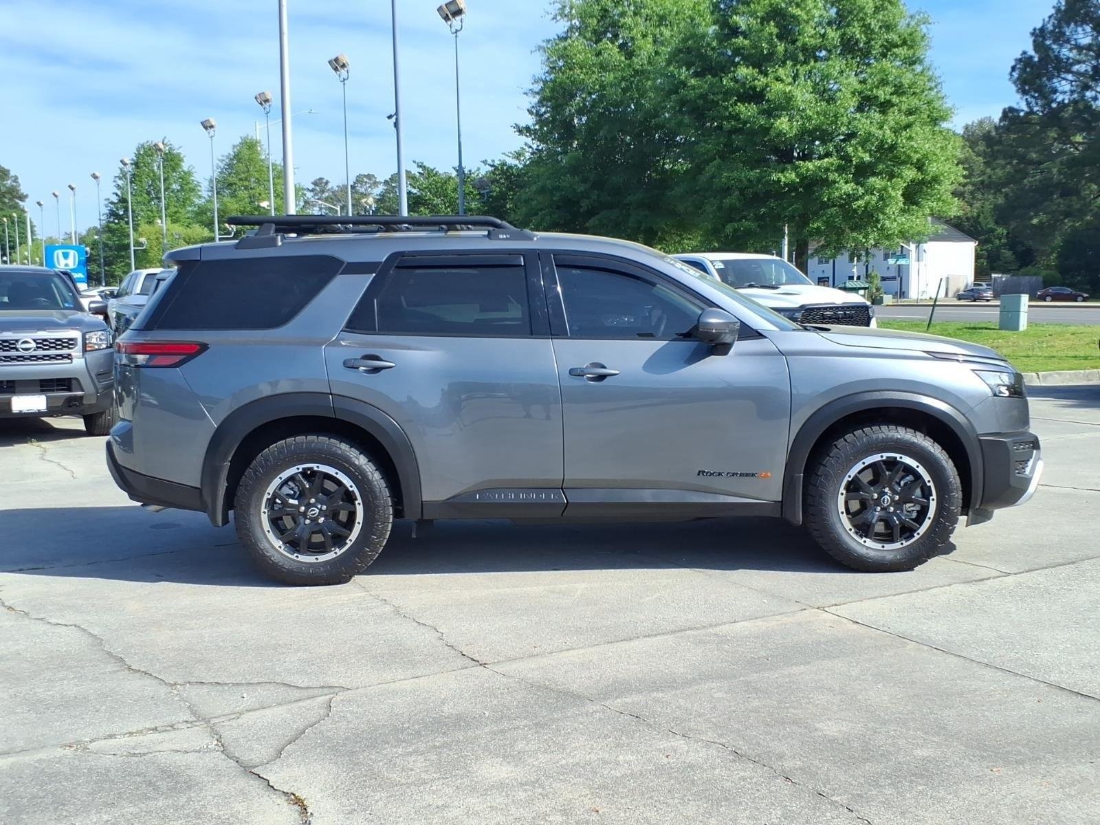 Used 2025 Gun Metallic Nissan Rock Creek image 23