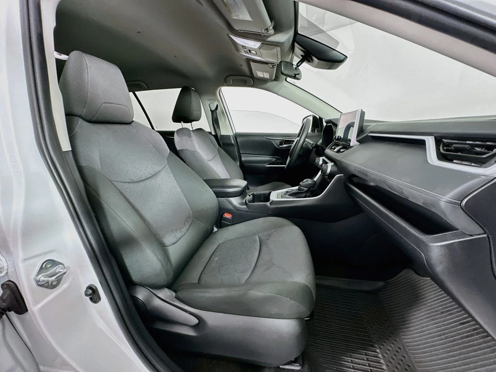 Certified Used 2024 White Toyota XLE image 27